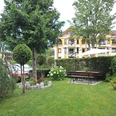 Iskra לינה וארוחת בוקר