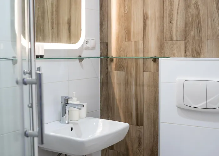 Iskra Bed & Breakfast 3*